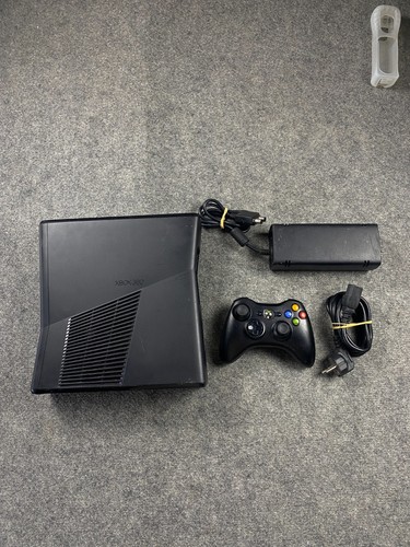 Xbox 360 slim 320gb - xbox,